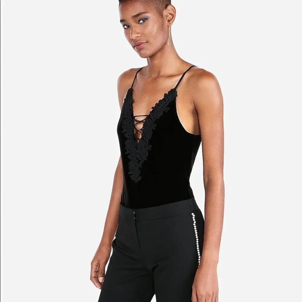 ✨3xHP✨ Petite Crochet Lace Velvet Thong Bodysuit✨ - Picture 1 of 4